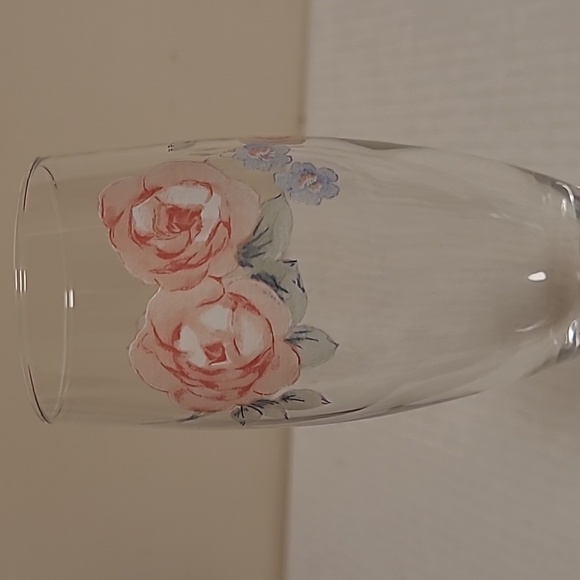 Set of 4 Handpainted Floral Crystal Wine Glasses - Picture 5 of 16